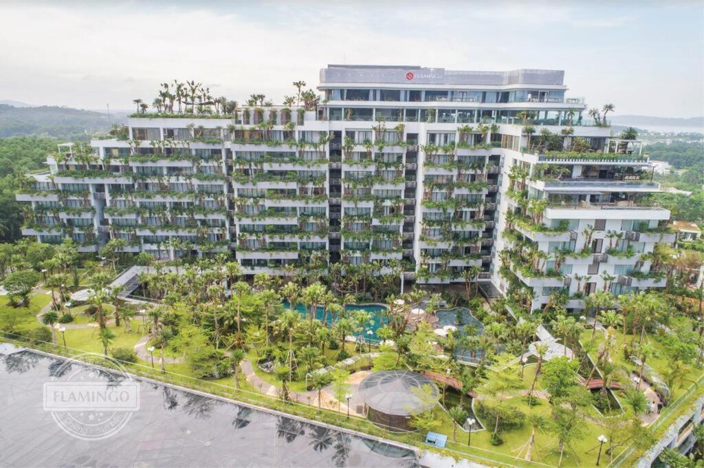 Flamingo Dai Lai Resort - By Bay Luxury Vinh Yen Dış mekan fotoğraf