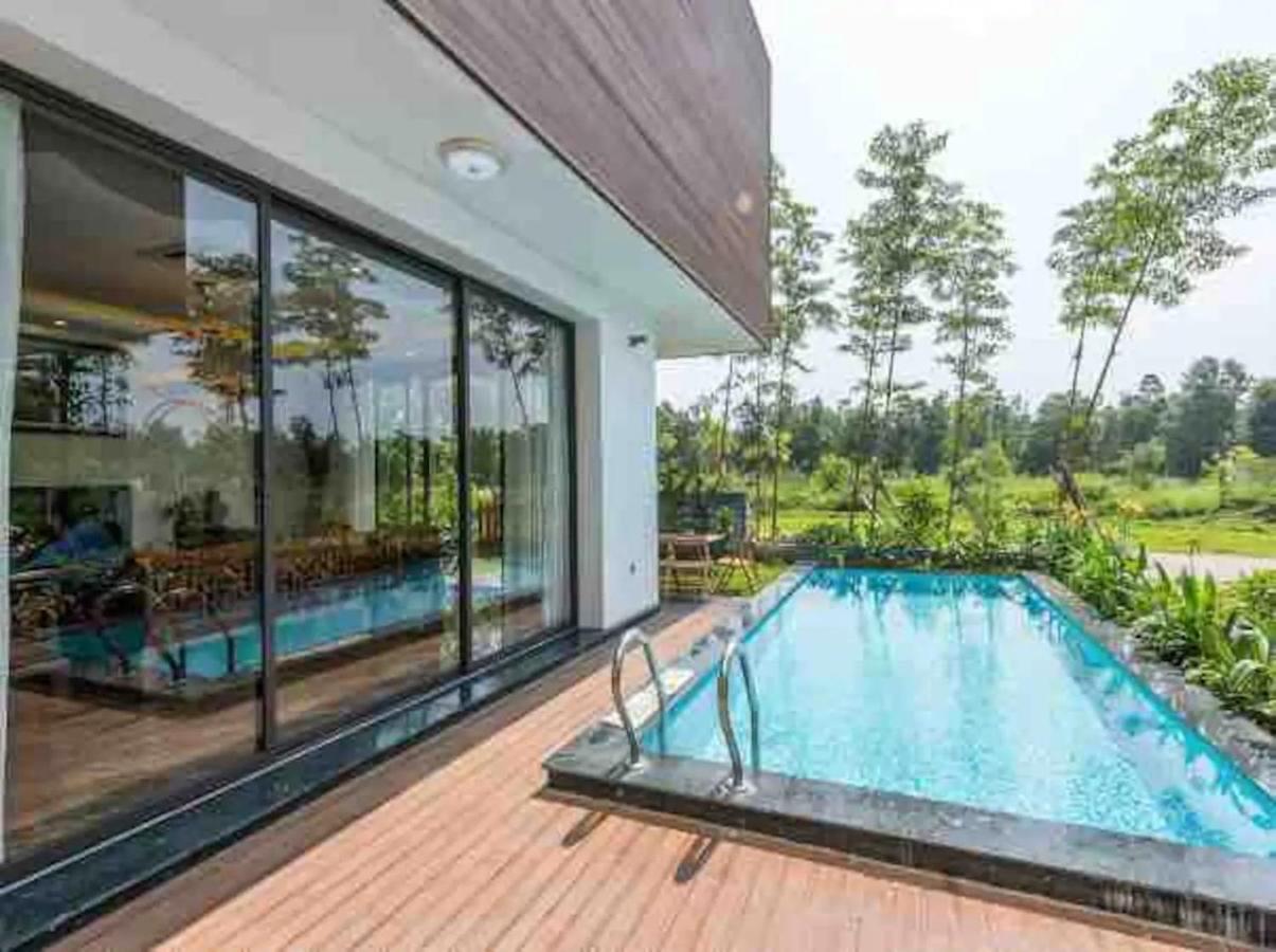 Flamingo Dai Lai Resort - By Bay Luxury Vinh Yen Dış mekan fotoğraf