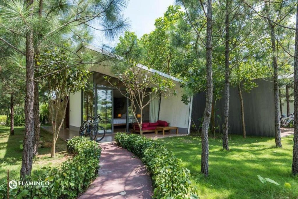 Flamingo Dai Lai Resort - By Bay Luxury Vinh Yen Dış mekan fotoğraf